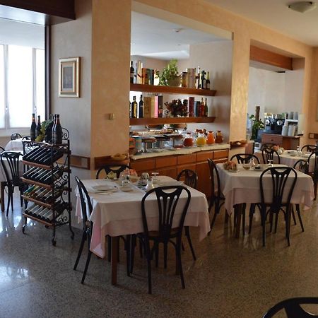 Hotel Diga Marina di Ravenna Exterior photo